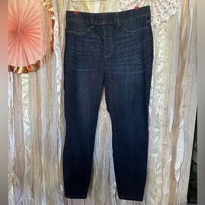 #25 Judy Blue 16w Skinny Fit Elastic Waist SUPER CUTE